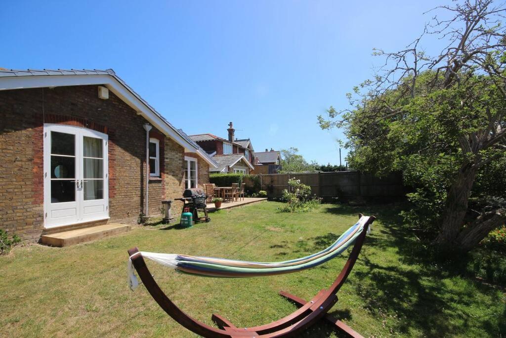 Downsview Villa Kingsdown  Dış mekan fotoğraf