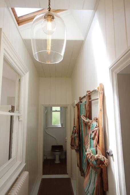 Downsview Villa Kingsdown  Dış mekan fotoğraf